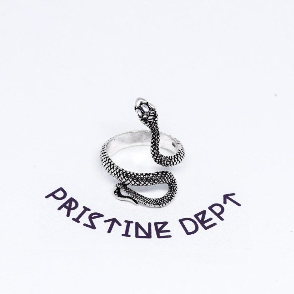 RING - Silver Snake Ring
